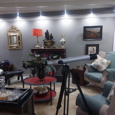 The Giraffe Room At Frederick'S Place Pretoria-Noord Exteriör bild
